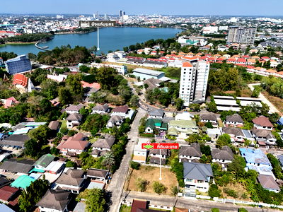 Land for sale Muang Khon Kaen Khon Kaen : Corner Land Plot for Sale at Piman Chon 2, Bueng Kaen Nakhon | Premium Residential Location