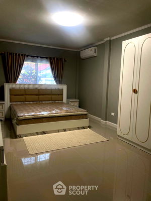 Houses for sale Bang Lamung Chonburi : 4-BR House at Wantana Village close to East Pattaya (ID 2579477)