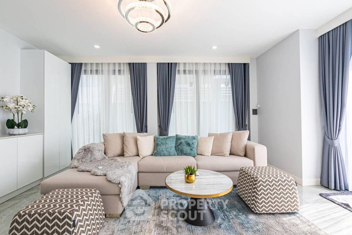 picture 5-BR Condo at Wyndham Jomtien Pattaya close to Pattaya (ID 2577887) - 24/47