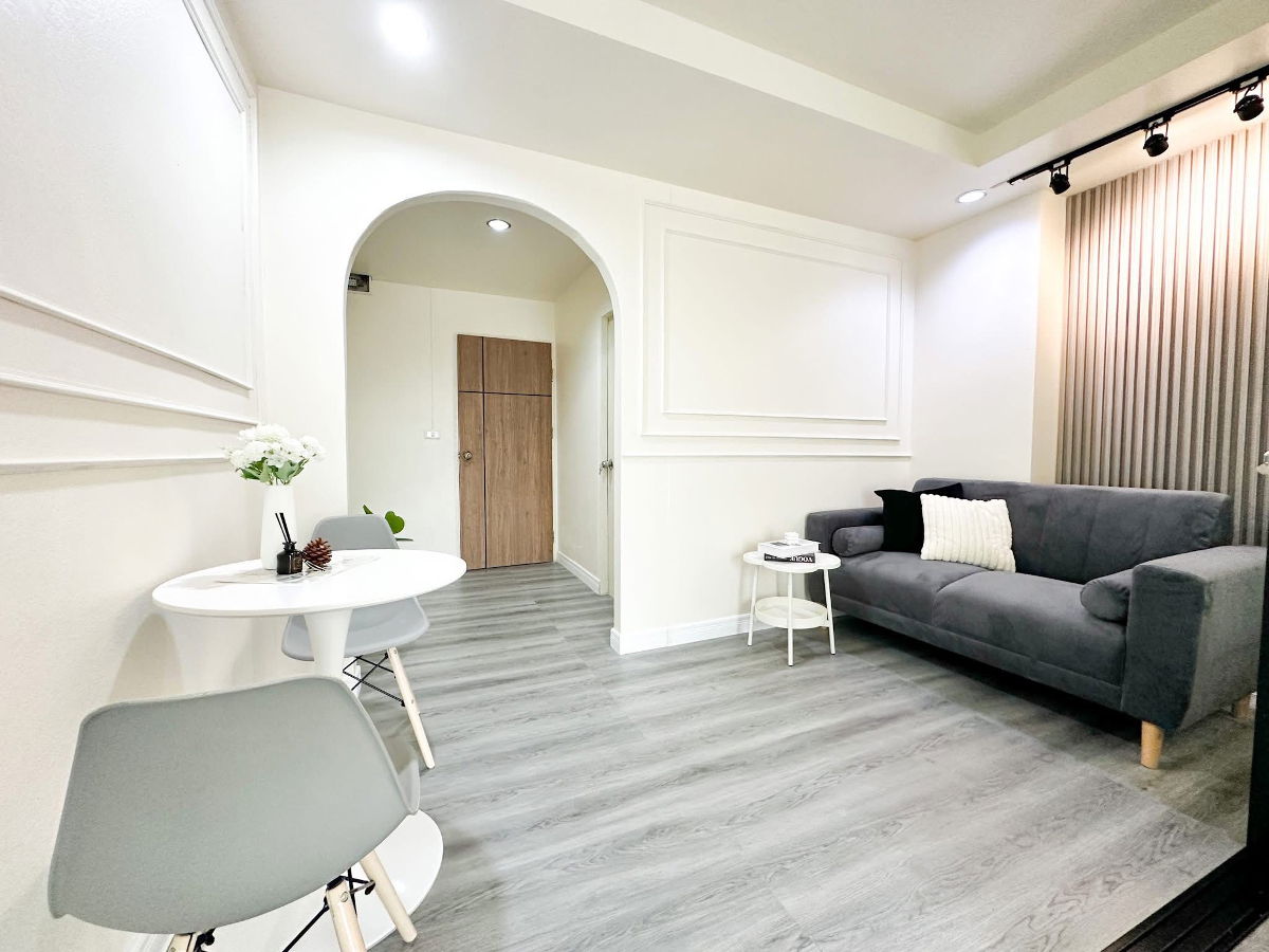 picture G8836🚨中国客户,请加微信。(在联系方式的旁边) 🅵🅾🆁 🆁🅴🅽🆃 Ratchada Prestige 🅻🅸🅽🅴 ❤️💜@condopremium💜❤️Ready to move in ⬛🟨 📞 065 695 3645🟨⬛ - 4/7