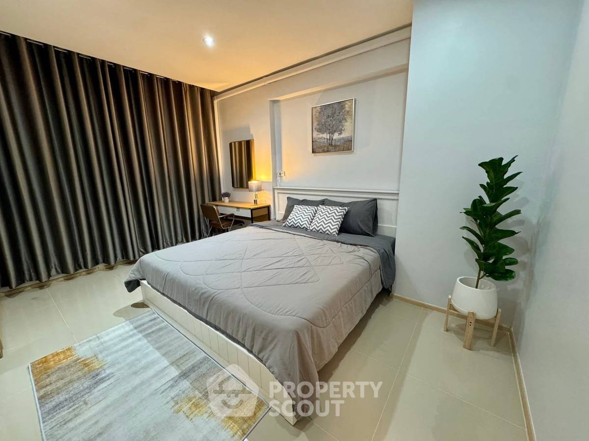 picture 2-BR Condo at Siam Condominium near MRT Phra Ram 9 (ID 2578128) - 4/8
