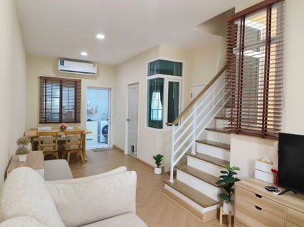 รูปภาพ 🌟 ให้เช่าบ้าน Golden Town ฟิวเจอร์รังสิต ใกล้ฟิวเจอร์ปาร์ครังสิต | พร้อมเข้าอยู่เดือนก.พ.69 🌟 🧳 เฟอร์ฯ + เครื่องใช้ไฟฟ้าครบ