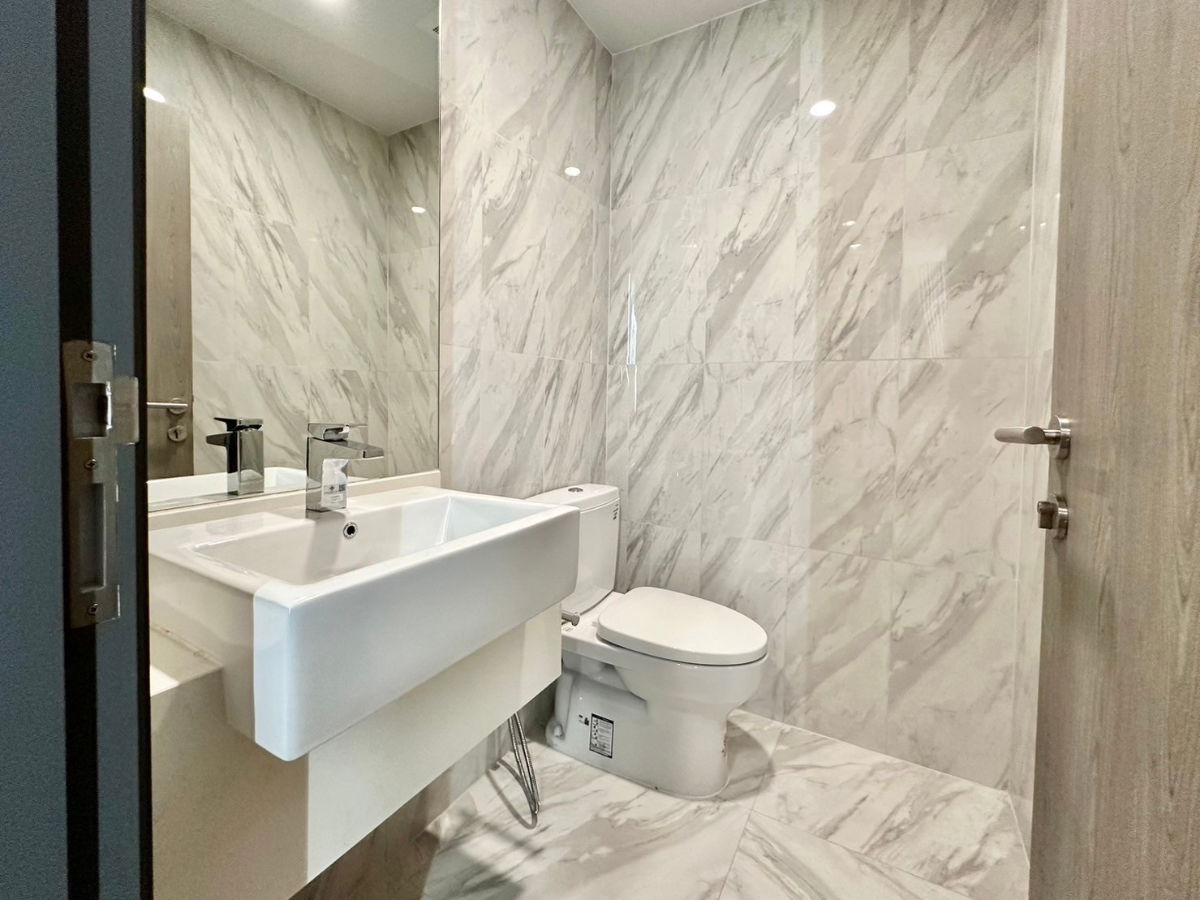 picture Rent – Coco Parc Rama 4 65 sq.m | Next to MRT Khlong Toei | Near One Bangkok - 14/22