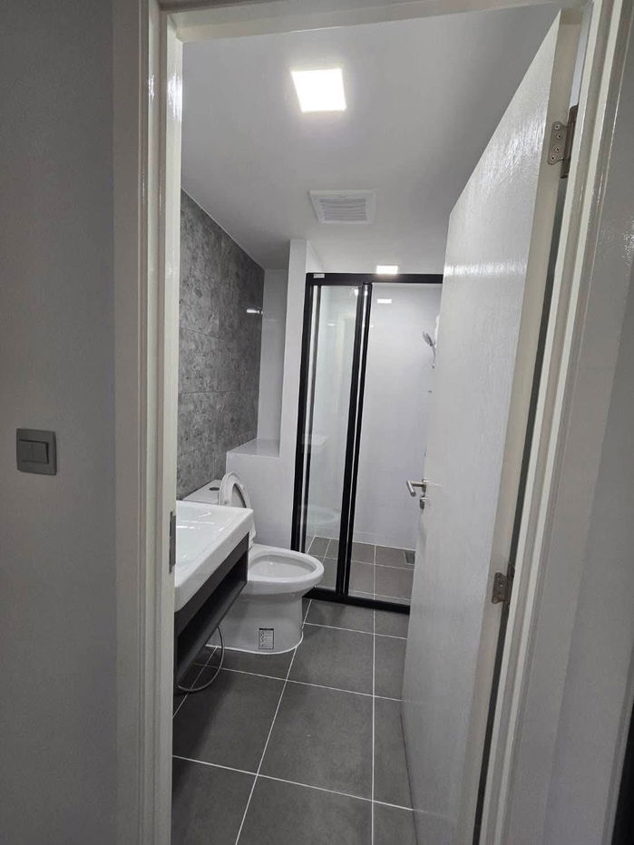 รูป 💮ให้เช่าคอนโด Atmoz Tropicana Bangna ใกล้ MRT ศรีเอี่ยม 26 ตรม.ห้องสวย มีเครื่องซักผ้า เช่าเพียง 9500- - รูปที่ 10/19