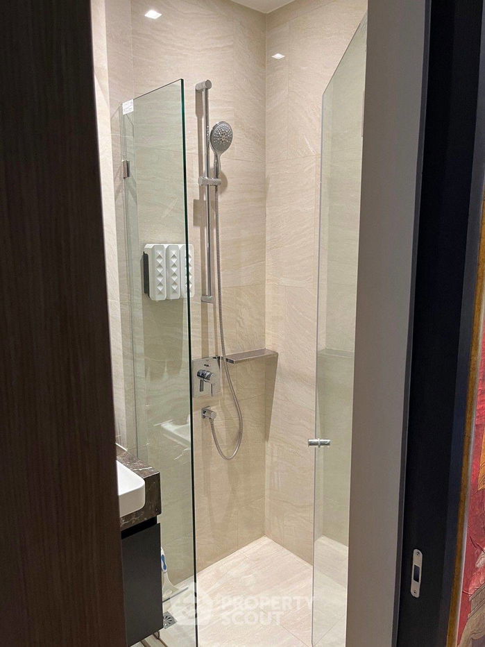 picture 1-BR Condo at Ashton Silom near BTS Chong Nonsi (ID 1916939) - 4/12