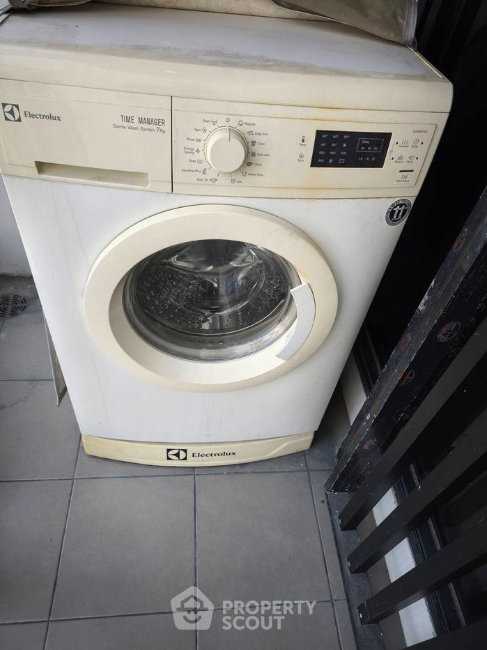 picture 1-BR Condo at Urbano Absolute near BTS Krung Thon Buri (ID 2580620) - 13/13