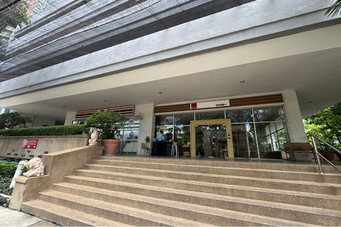 [920071083-58] "Modern 2-Bed Condo in Belle Park Bangkok"