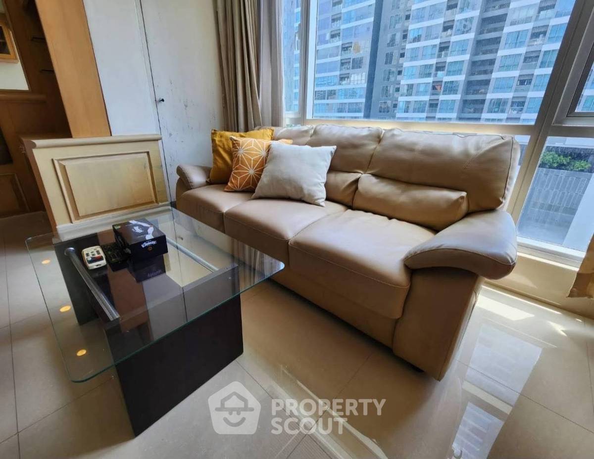 picture Studio Condo at The Trendy Condominium near BTS Nana (ID 2582474) - 5/12