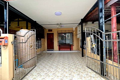 ทาวน์โฮมให้เช่า : [920311004-641] บ้านทาวน์เฮาส์ 2 ชั้น สำหรับเช่า