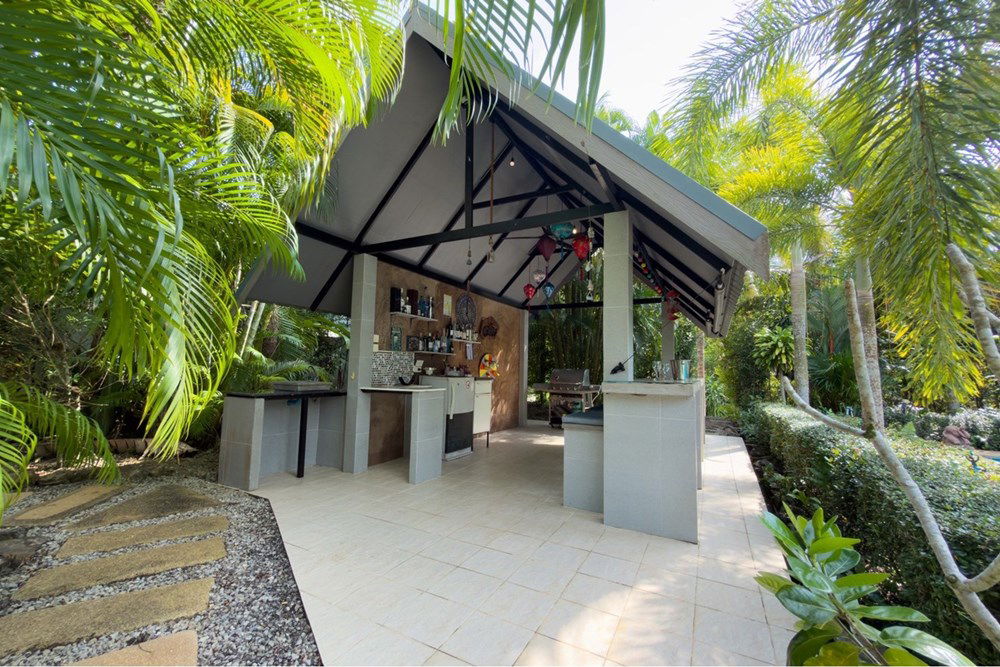 รูป [920281015-755] ขายบ้านพร้อมสระว่ายน้ำ เหมาะสำหรับอยู่อาศัยหรือซื้อเพื่อการลงทุน - รูปที่ 41/55