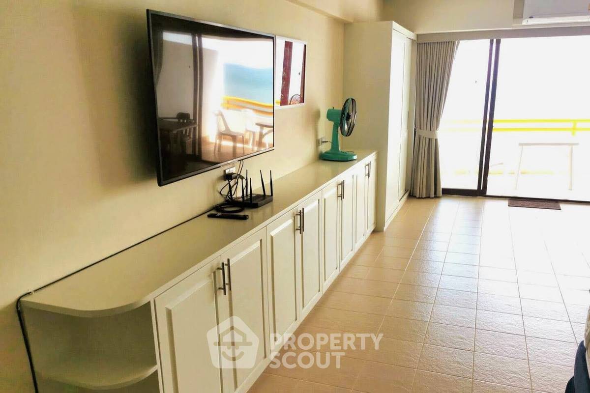 picture 1-BR Condo at Sunshine Beach Condotel close to Pattaya (ID 1824268) - 3/29