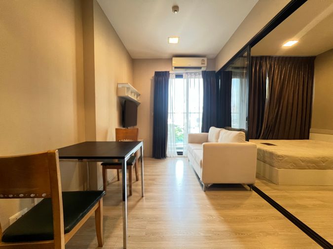 ด่วน ให้เช่าคอนโดเลต มิสท์ พระราม9 ใกล้ MRT พระราม9 เฟอร์นิเจอร์ครบ 