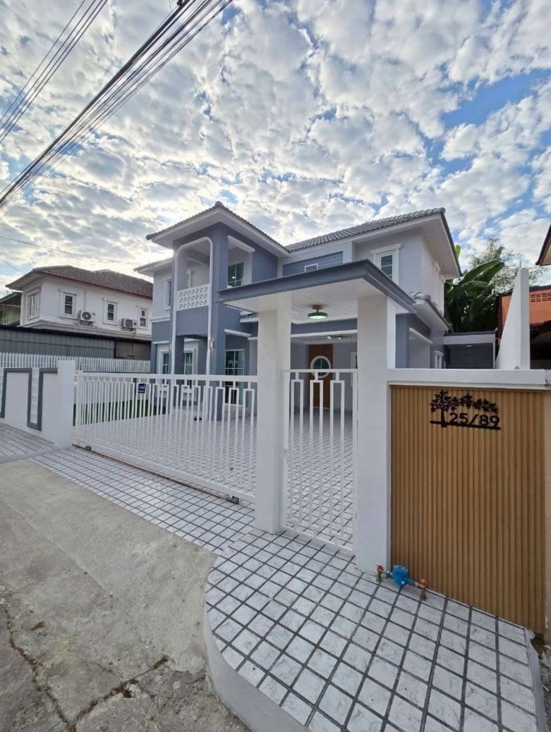 ขายบ้านเดี่ยว : ขายด่วน บ้านเดี่ยว 4 ห้องนอน 3 ห้องน้ำ