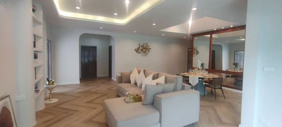 picture Luxury Single-Storey House Thai Modern Style for Sale in Pattaya Thung Klom–Tan Man Area - 9/16