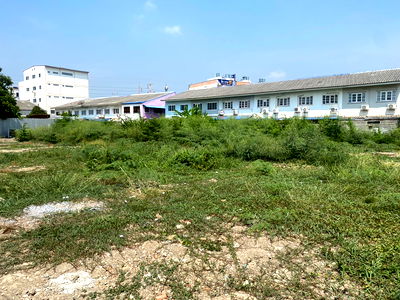 Land for rent Pathumthani : Urgent Rent – Filled Land for Rent, Khu Khot, Khlong Song, Lam Luk Ka 390 square wah. Alternatively 3 plots combined, 2 rai 1 ngan 75 square wah.