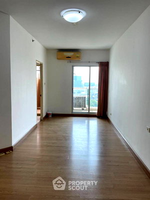 Condos for sale MRT Si Iam  : 1-BR Condo at Supalai Park Srinakarin in Nong Bon (ID 1182073)