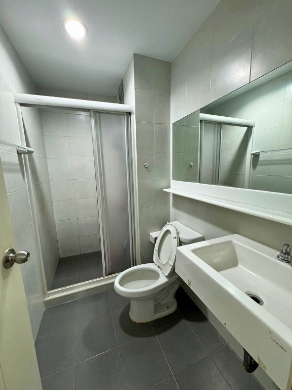 รูป ประกาศขาย!!! Aspire พระราม 4, 2 ห้องนอน ห้องมุม ห้องใหญ่สุดในโครงการ พร้อมเข้าอยู่ได้ทันที!!! - รูปที่ 8/15