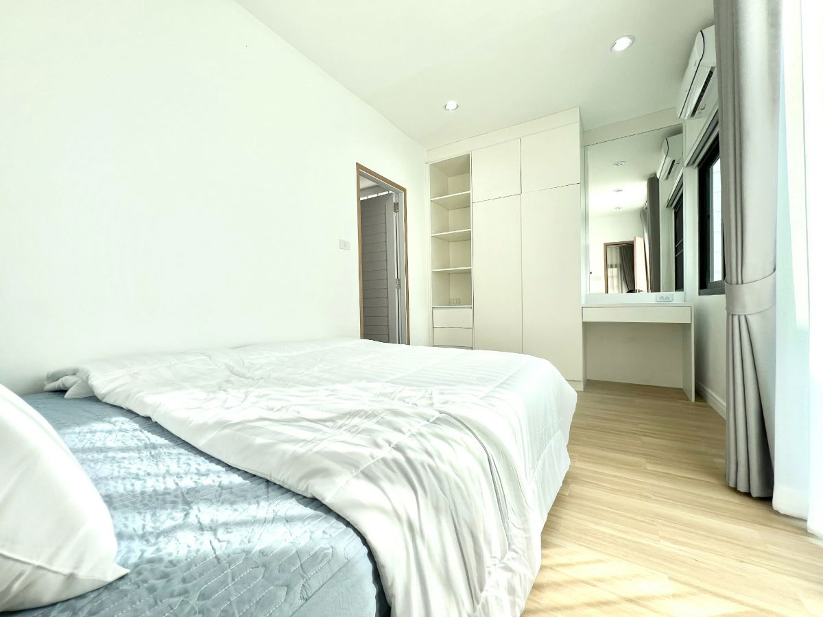 รูป ขายพูลวิลล่าพัทยา 3 ห้องนอน ทำเลทอง ติดถนนสุขุมวิทพัทยา - รูปที่ 16/28