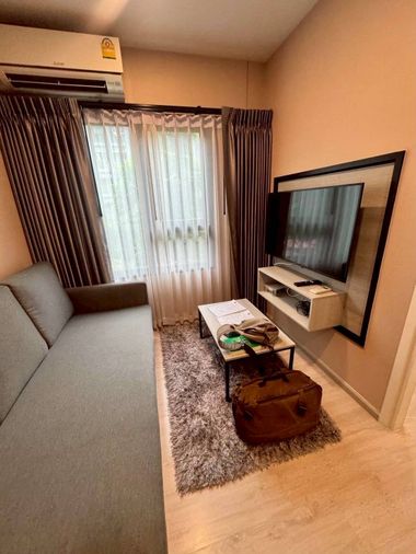 ให้เช่าคอนโด Escent Ville วิวสระว่ายน้ำ ว่างพร้อมอยู่  16/2/69