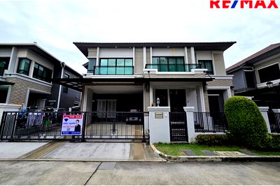 Houses for sale Bangkok : [920091001-1293] "Tranquil Thai Home: Comfort & Convenience Await"