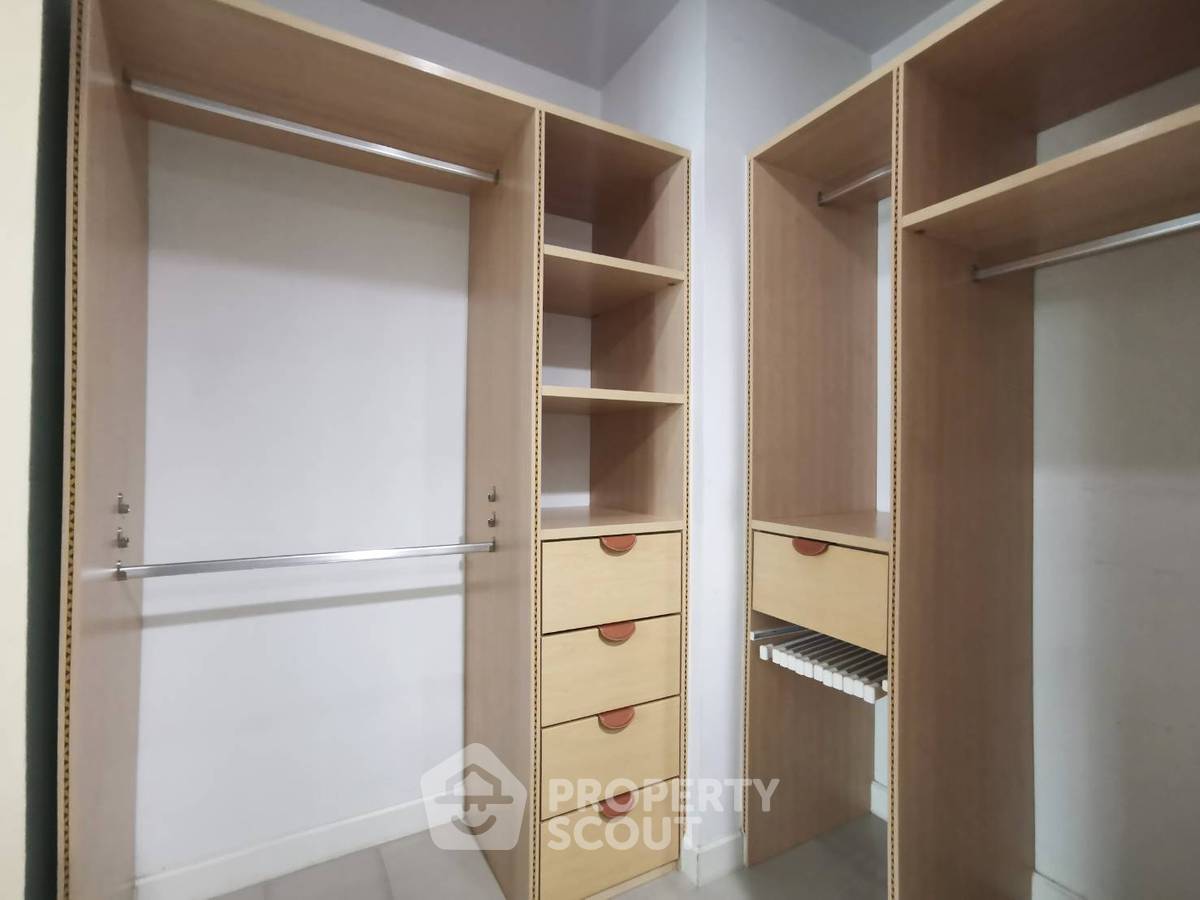 picture 1-BR Condo at Ideo Ladprao 17 near MRT Ratchadaphisek (ID 995460) - 8/13