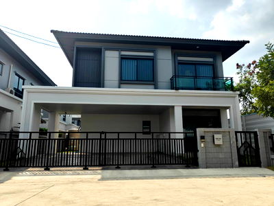 Houses for sale Siam Grains  : FOR SALE Britania Bangna-Srivaree Project Moo 6, Sisa Chorakhe Yai Subdistrict, Bang Sao Thong District, Samut Prakan Province 10570