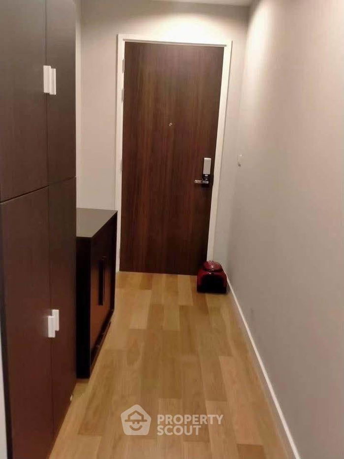 picture 1-BR Condo at Condolette Dwell Sukhumvit 26 near BTS Phrom Phong (ID 2582827) - 11/16