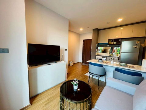 ให้เช่า คอนโดใหม่ ห้องใหม่ 🍀Arise Charoen Mueang🍀ว่าง4/2/69