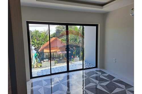รูป [920121057-100] 3 Bedroom Modern Contemporary Award Winning Villa in Baan Tai - รูปที่ 10/26