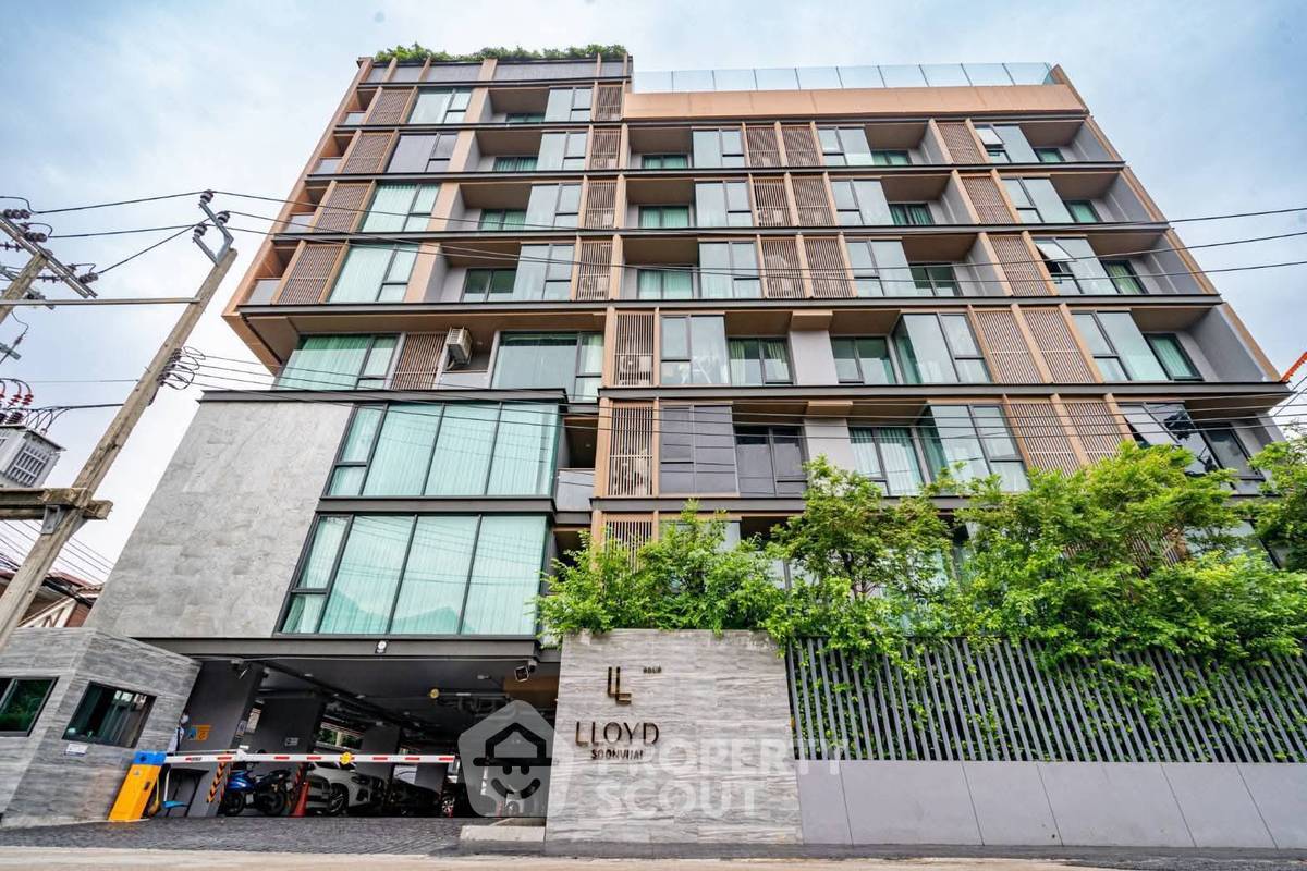 picture 2-BR Condo at Lloyd Soonvijai-Thonglor in Bang Kapi (ID 2583454) - 1/16