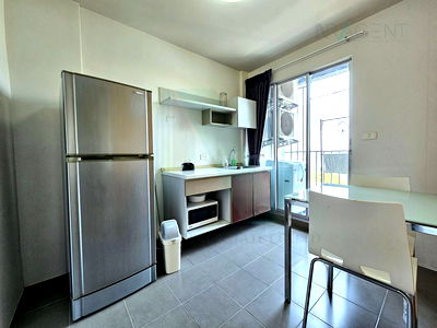 เช่าคอนโด เมเจอร์ ฮอลลีวูด รามคำแหง : 📌 ให้เช่าคอนโด ดีคอนโด รามคำแหง อาคาร D ชั้น 7 1 ห้องนอน ขนาด 29 ตรม ใกล้ เดอะมอลล์ รามคำแหง