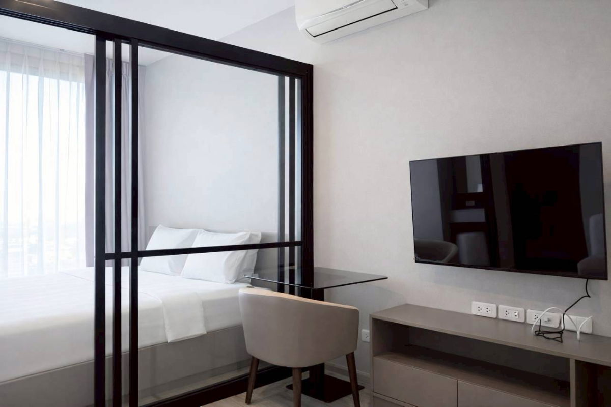 picture FOR RENT✨️NEW 📍 IDEO MOBI SUKHUMVIT EASTPOINT @BTS bangna 1 BEDROOM 29 SQM 20+ FLOOR. READY TO MOVE IN 💼13,000 BATH PER MONTH.✅️ - 5/9