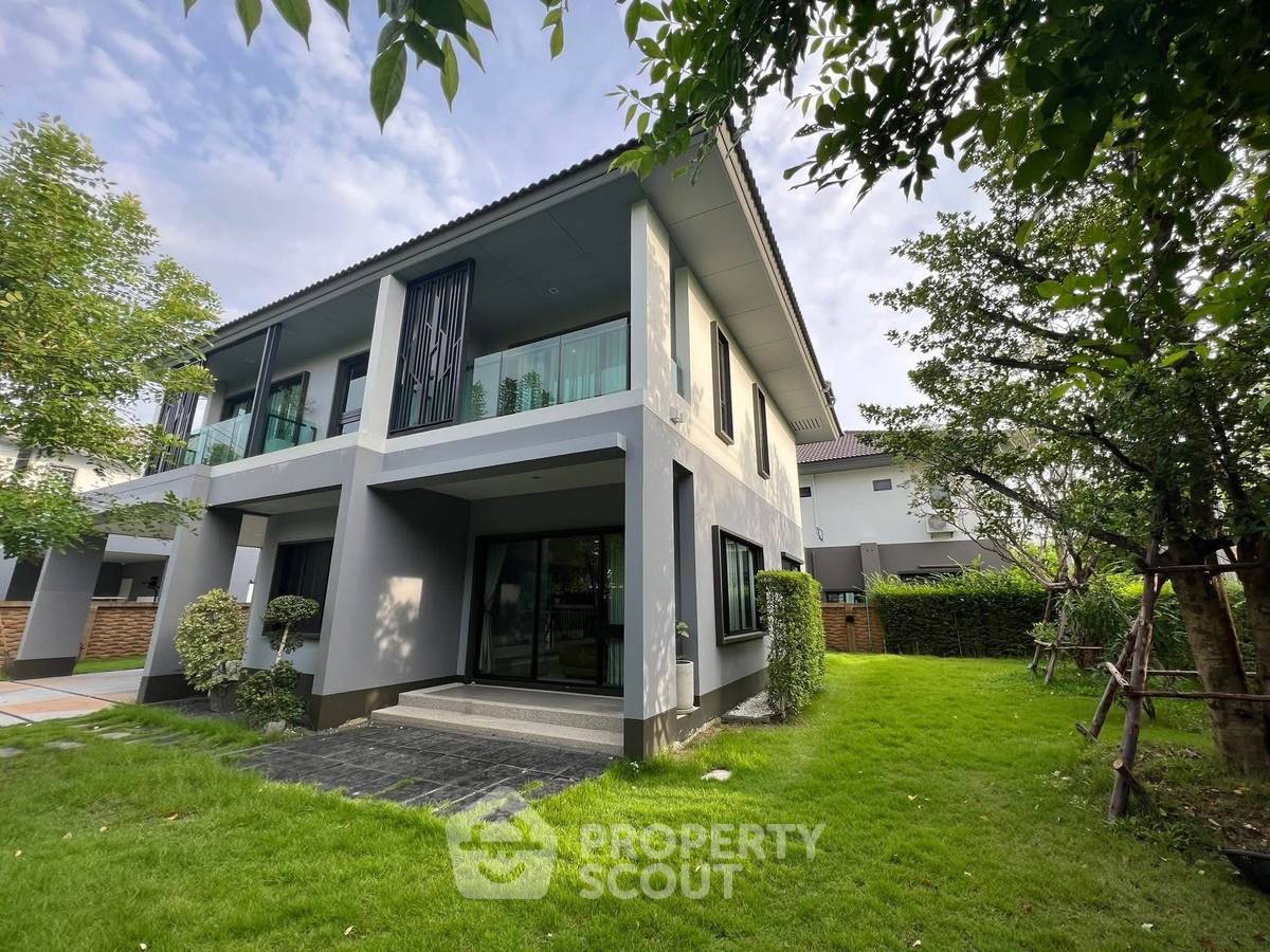 picture 4-BR House at Burasiri Wongwaen-On Nut close to Suvarnabhumi Airport (ID 2582720) - 2/22