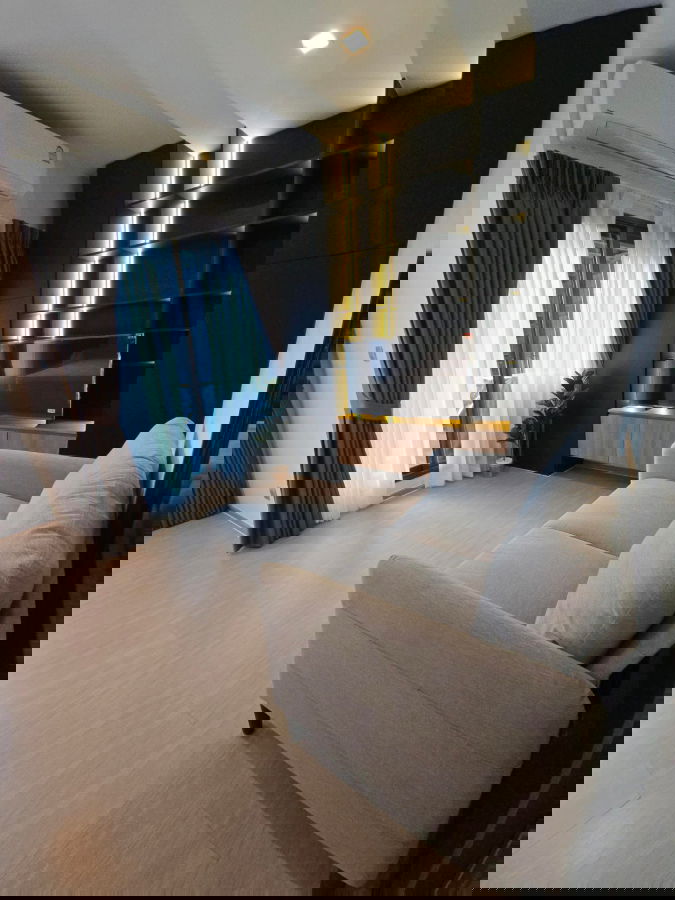 picture WS6490 ð For rent: Life Asoke - Rama 9, near MRT Rama 9, only 19,000 THB/month. - 8/10