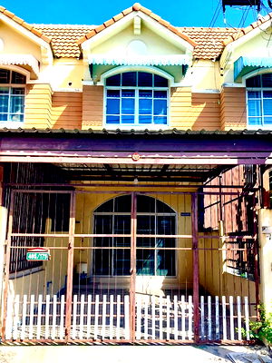 ทาวน์โฮม กรุงเทพมหานคร : ทาวน์เฮาส์ 2 ชั้น ราคาพิเศษ 2,100,000 บาท