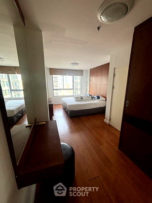 คอนโดให้เช่า : คอนโด 1-ห้องนอน ที่ คอนโดวัน เอ็กซ์ สุขุมวิท 26 ใกล้ BTS พร้อมพงษ์ (ID 2582601)