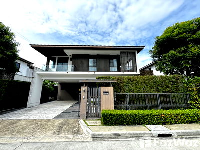 Houses for sale Sai Mai : 4 Bedroom House for sale at Mantana Lake Watcharapol  5370126