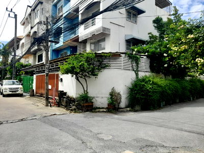 Houses for rent BTS Mo Chit : Home for rent Ladprao 18 near MRT Ladprao