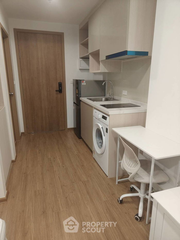 picture Studio Condo at The Livin Ramkhamhaeng in Hua Mak (ID 2581368) - 4/12