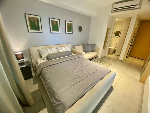 รูป 📍 The Lofts Ekkamai | ใกล้ BTS เอกมัย 150 ม. | ห้องสตูดิโอ พร้อมระเบียงกว้าง - รูปที่ 1/5