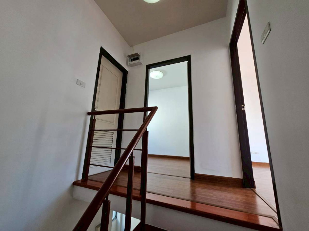 picture For Sale: Townhome at Novoville, Lam Luk Ka Khlong 2 - 9/15