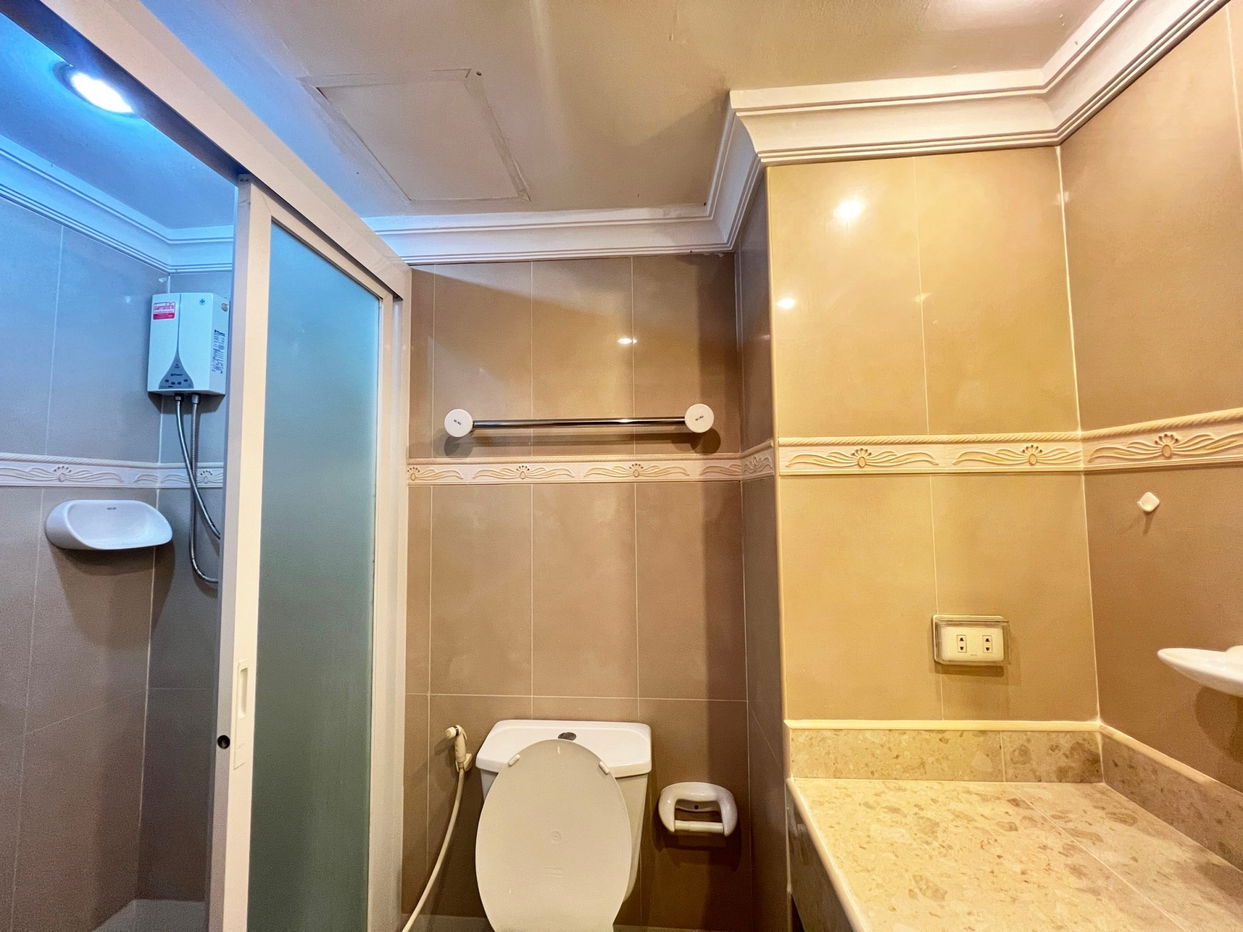 picture Angket Condominium Large Studio for Rent Jomtien Pattaya - 14/14