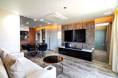 คอนโด BTS เซนต์หลุยส์ : 🔥ข้อเสนอที่ดีที่สุด! ข้อเสนอที่ดีที่สุด! คอนโดหรู 2 ห้องนอน สีลม CBD - U5734209