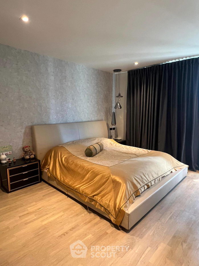 picture 3-BR Townhouse at Baan Klang Krung (British Town - Thonglor) near BTS Thong Lor (ID 2585067) - 14/26