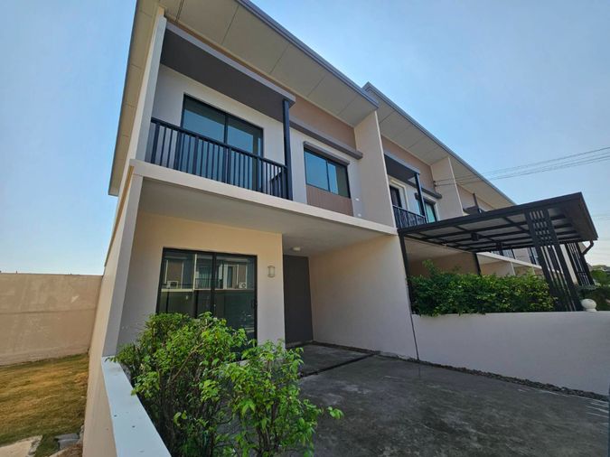 For Sale Townhome Mettown Bangna 