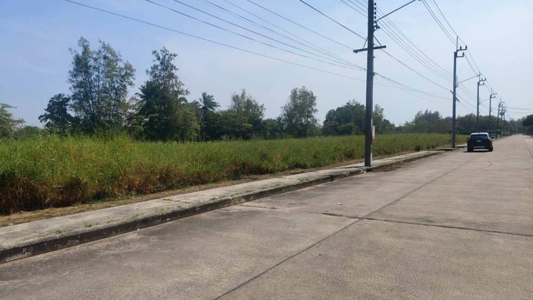 ขาย ที่ดินเปล่า  2 ไร่  สนามกอล์ฟวินเซอร์  หนองจอก