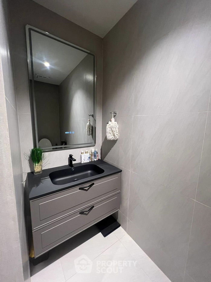 picture 3-BR Townhouse at Baan Klang Krung (British Town - Thonglor) near BTS Thong Lor (ID 2585067) - 22/26