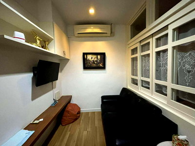 คอนโดให้เช่า : ให้เช่าคอนโดมิเนียม   1 ห้องนอน   1 ห้องน้ำ    1 ห้องครัว   1  ที่จอดรถ