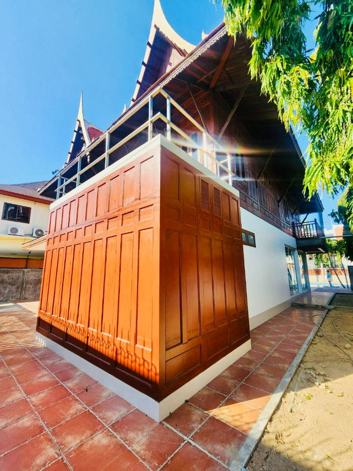 รูป ✨ ขาย พูลวิลล่าเรือนไทย ติดทะเล 2 ชั้น 3 นอน 3 น้ำ 1 โถงรับแขก มีสระน้ำส่วนตัว 150 ตรว 50 เมตรถึงหาดชะอำ 🏡💖 - รูปที่ 4/42