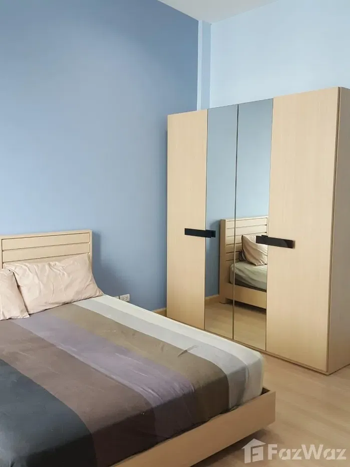 picture Chic Charmer: Find a Magical Blend of Convenience and Comfort in This Sathorn-Narathiwas Townhouse 1151054 - 6/11